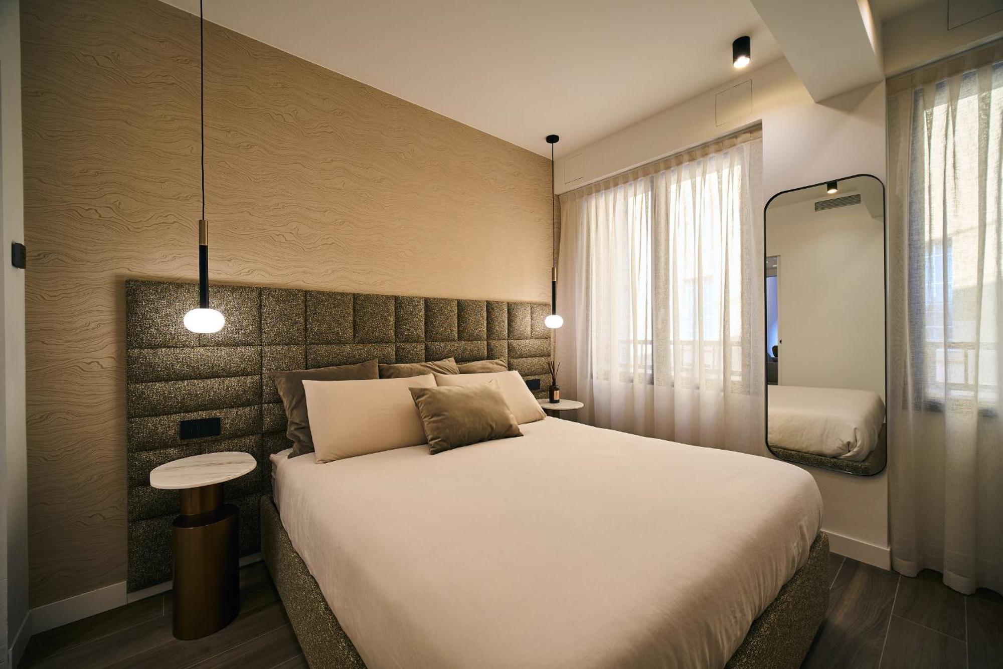 Ferienwohnung Picasso Golden House Next To Duomo Mailand Exterior foto